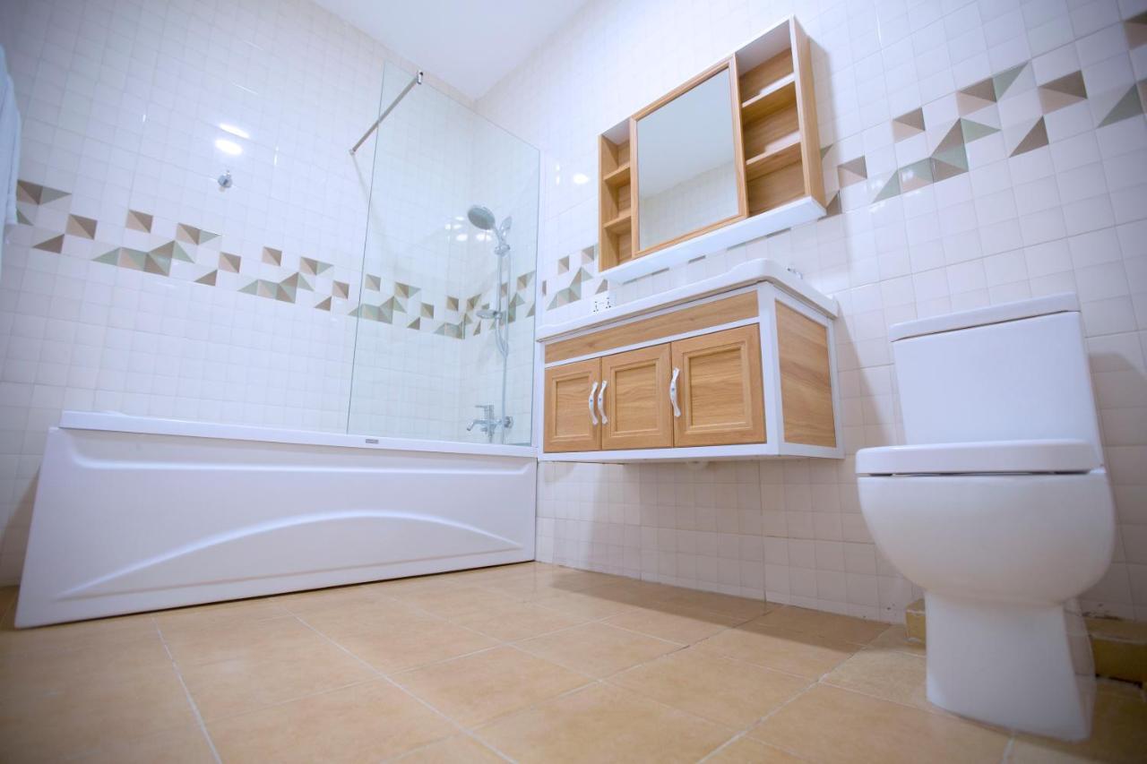 Maple Homes Accra Bagian luar foto