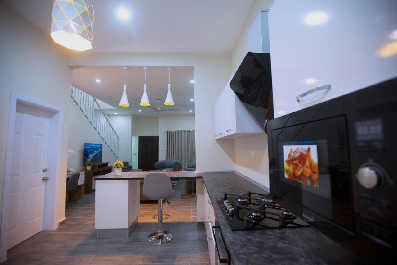 Maple Homes Accra Bagian luar foto