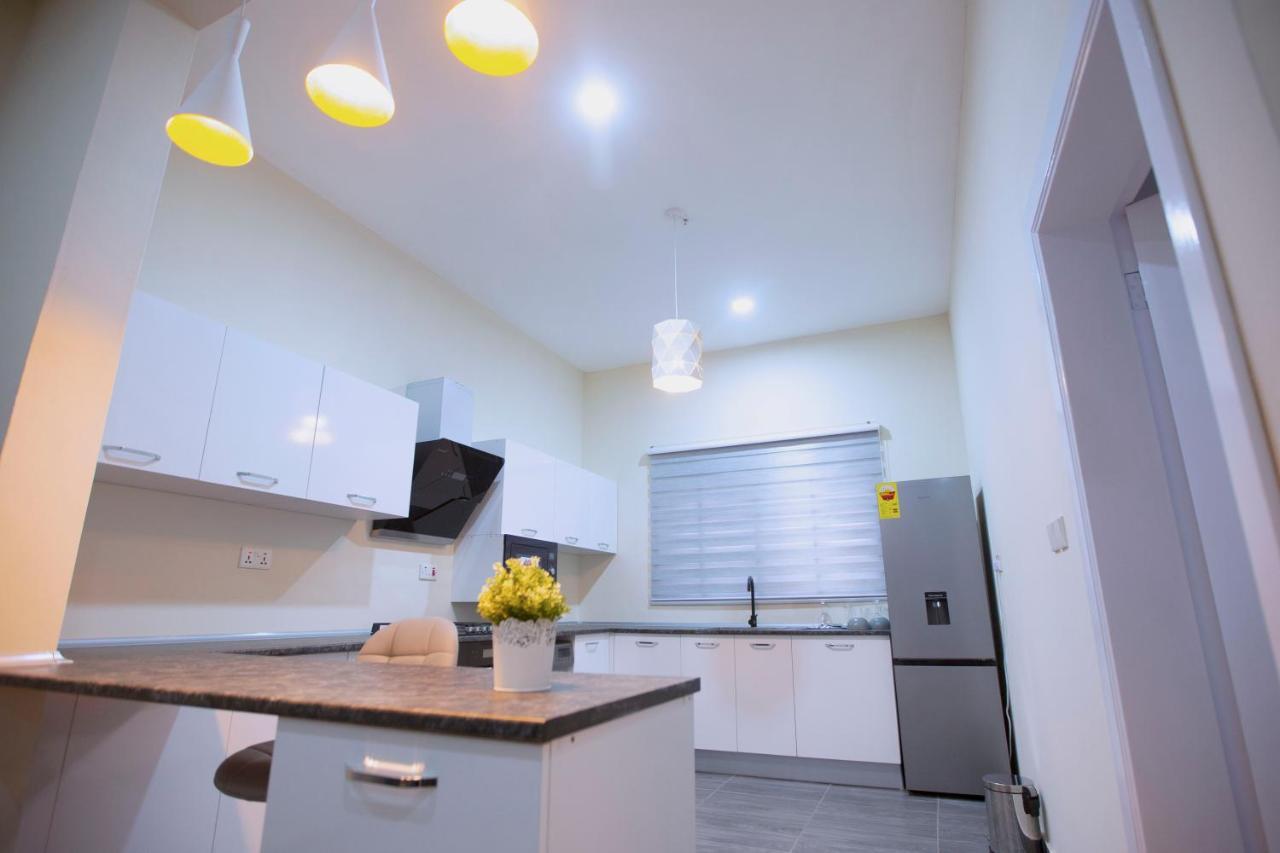 Maple Homes Accra Bagian luar foto