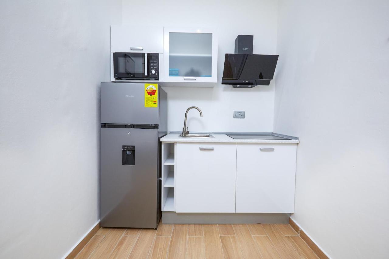 Maple Homes Accra Bagian luar foto